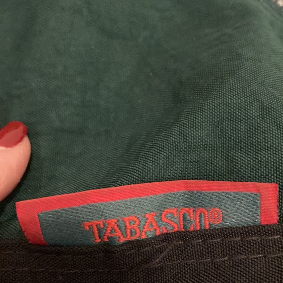 Evergreen and Black Nylon lightweight lined tote - Picture 5 of 10